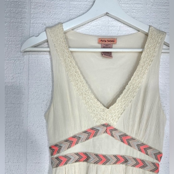 Flying Tomato lace maxi dress cream size XS - Picture 3 of 11